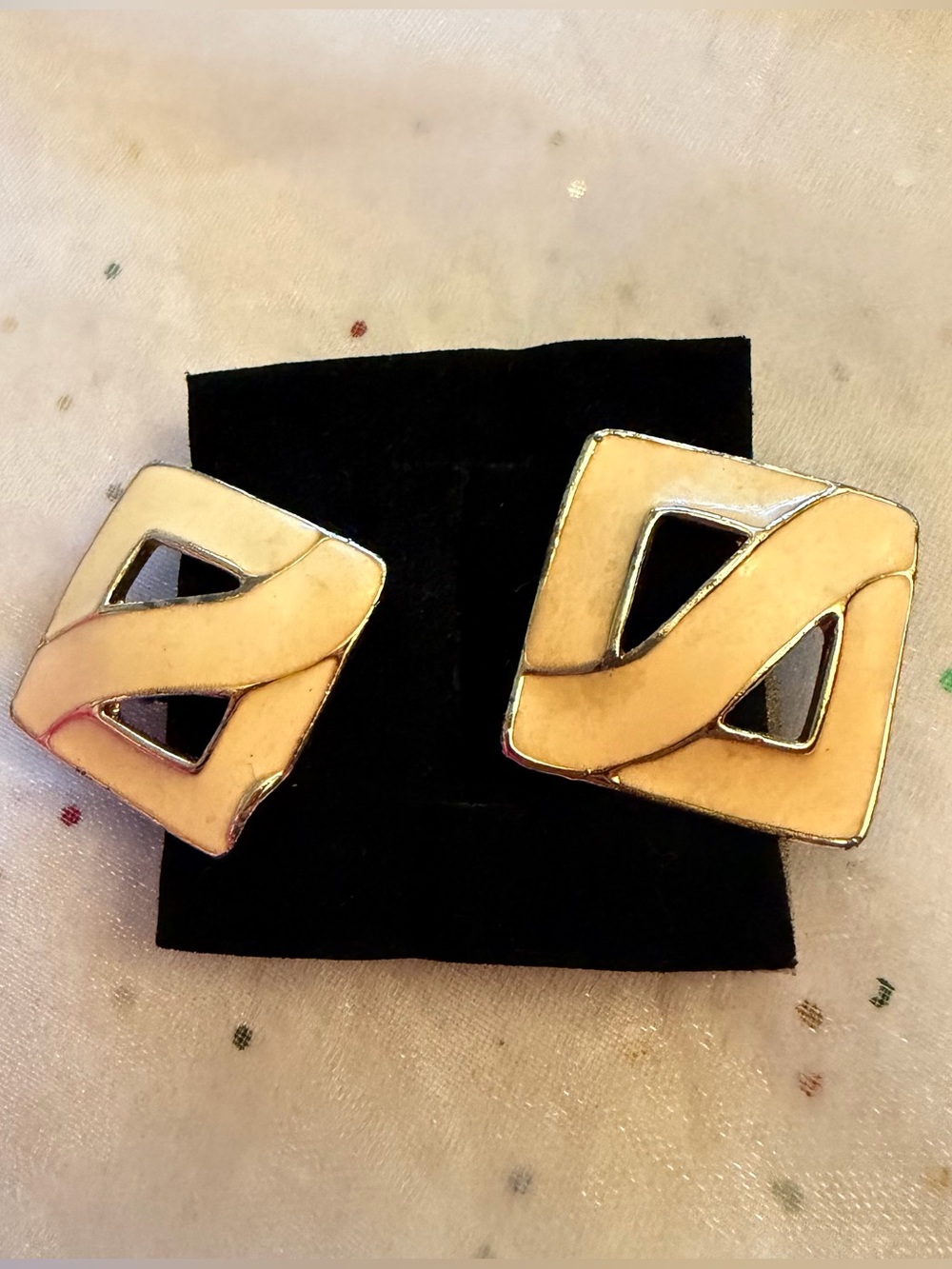 Gold Tone Square Clip-On Earrings for Lobe, Metal Vintage unbranded